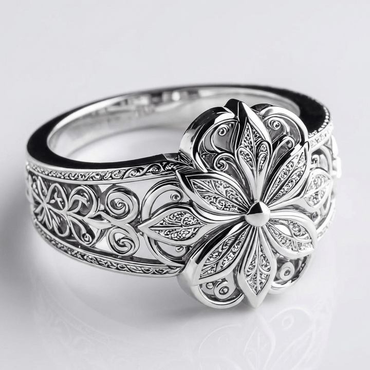 FLOWER ZIRCONIA RING