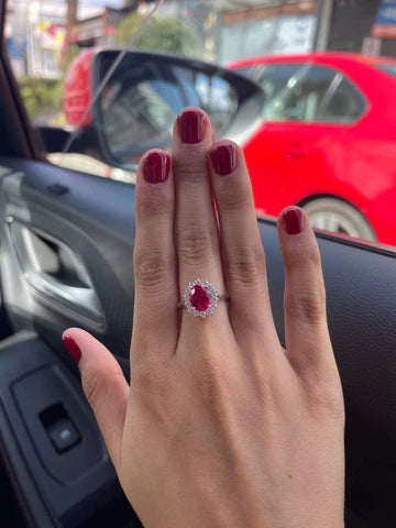 <h2>Words from Women Who Fell in Love</h2>