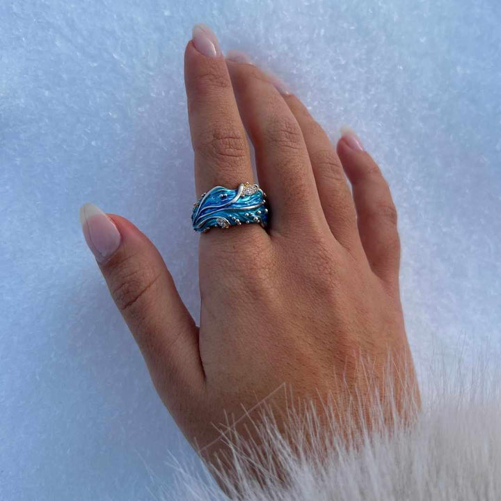 Miralys | Antique wavy ring