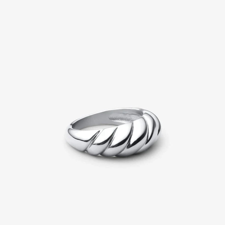 Croissant Ring